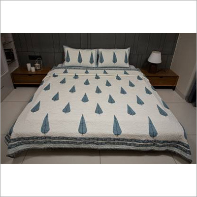 White-Grey Double Floral Quilted Bed Cover