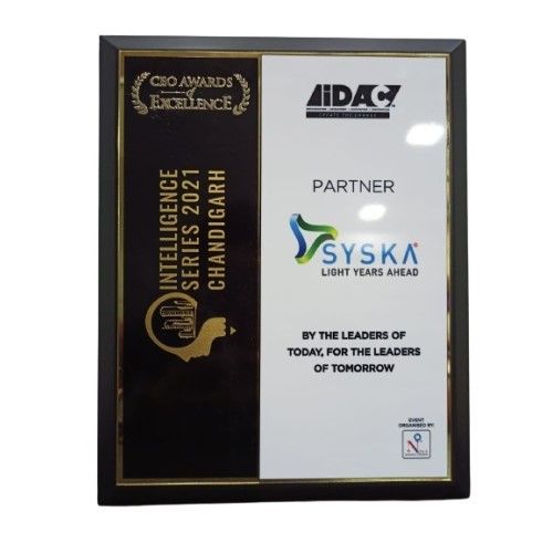 Corporate Momento Award Plaque - Color: Black