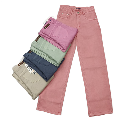Ladies Colored Straight Fit Jeans