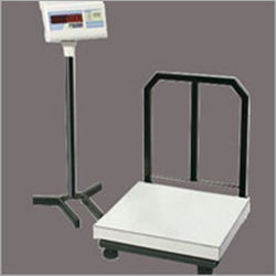 Heavy Duty Platform Balance Capacity Range: 100 Kg To 1 Ton