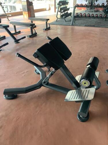 Hyperextension Bench