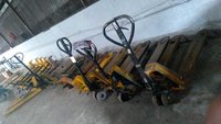 Hand Pallet Truck Repairing And Servicing