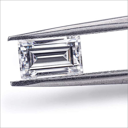 आयताकार लैब में विकसित हीरे हीरा कैरेट वजन: 0.01 कैरेट से 5.00 कैरेट कैरेट