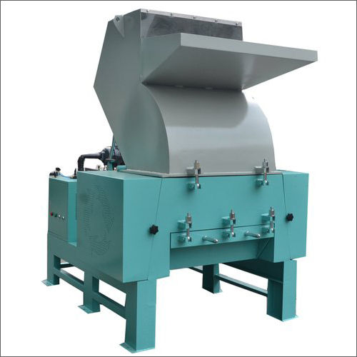 Plastic Shredder And Crusher Machine