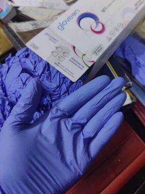 Nitrile Hand Gloves