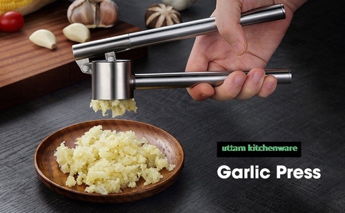 Metal Ss Garlic And Ginger Press With Ss Groove
