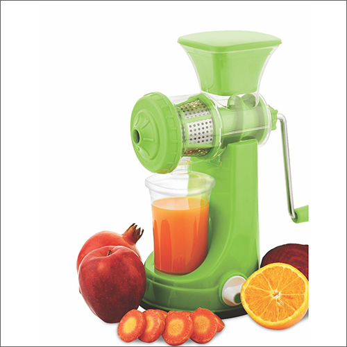 Green Deluxe Hand Juicer