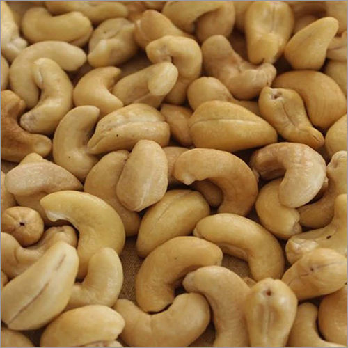 Common Dry Cashew Nuts