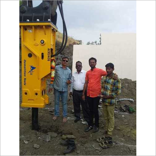 ACE 220S ROCK BREAKER