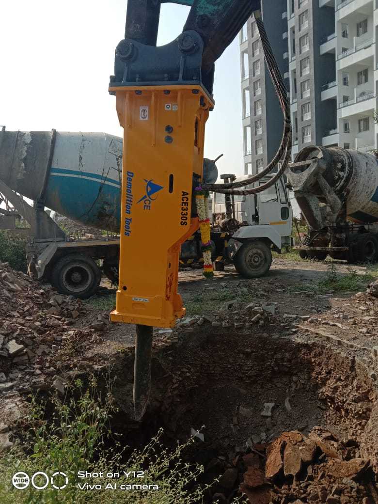 ACE 330S HYDRAULIC ROCK BREAKER