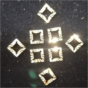 5 MM 64 Cut Inner Prong Closed Square Miracle Plate Findings