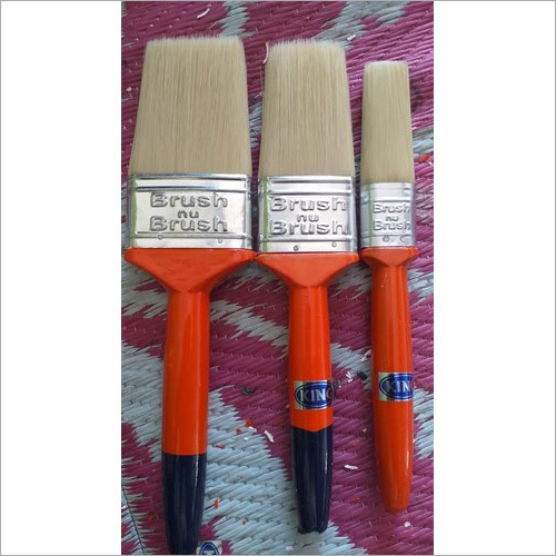 Wooden Handle Paint Brush By MUSKAN TRADING
