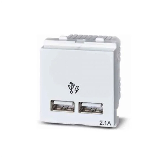 Livia AB White USB Charger