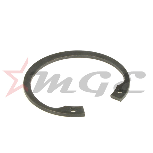 Vespa PX LML Star NV - Front Wheel Bearing Circlip - Reference Part Number - #S-6635