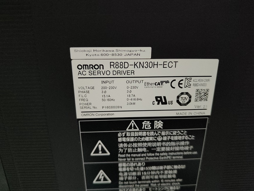 OMRON AC SERVO DRIVE R88D-KN30H-ECT