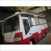 Mobile Clinic Medical Vans on Wheel