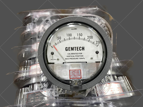 GEMTECH Differential Magnehelic Pressure Gauge Range 0-10 Inches