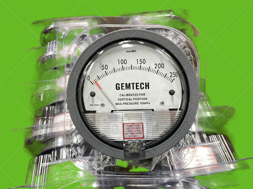 GEMTECH Differential Magnehelic Pressure Gauge Range 0-20 Kilopascals