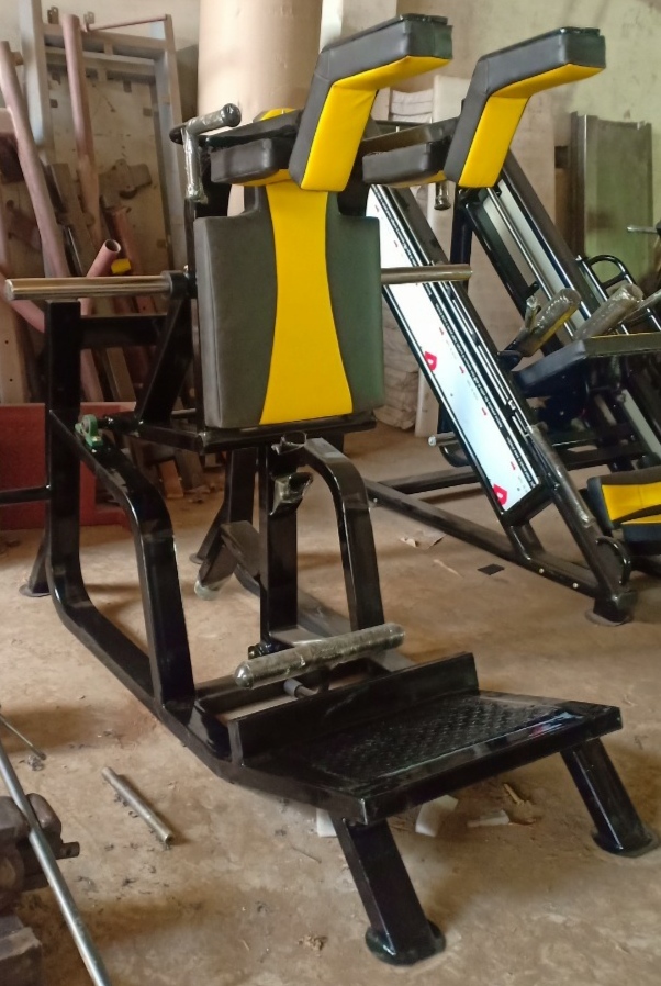 Gym Super Squat Machine