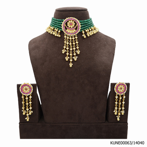 Kundan Choker Necklace Set