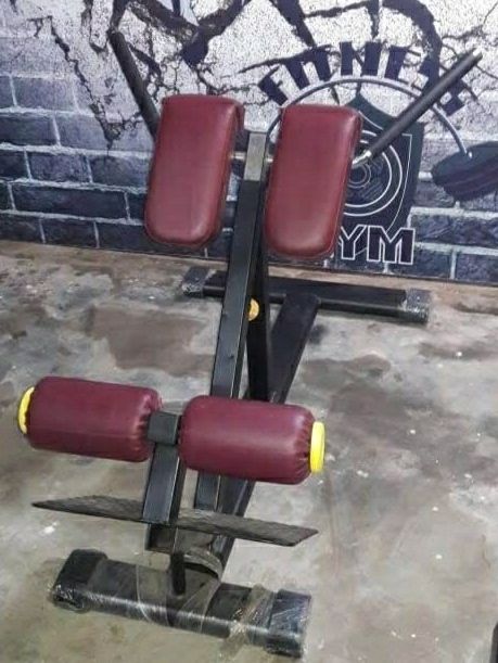 Hyperextension Bench