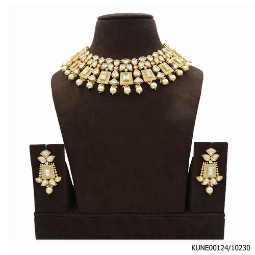 Kundan Necklace Set With Meenakari