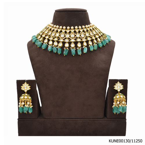 Kundan Necklace Set With Emerald Beads