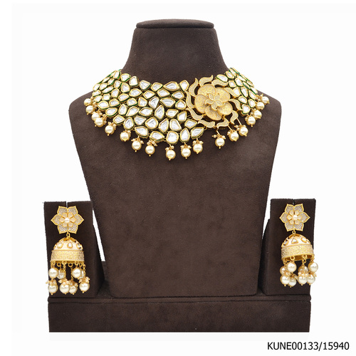 Kundan Necklace Set
