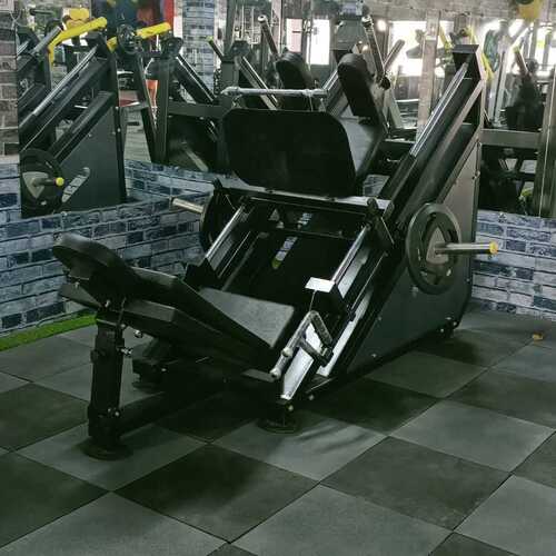 Leg Press With Hack Squat Machine