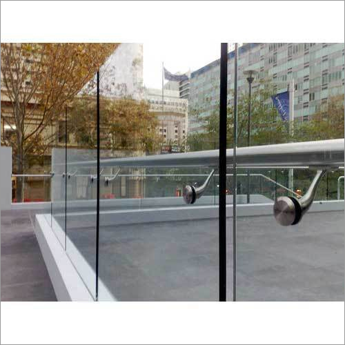 Stainless Steel Glass Handrail By PRIMERO INDUSTRIES