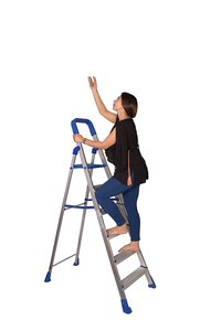 Quantes Stairway 6 Step Aluminium Step Ladder Heavy Duty Folding Ladder Made in India