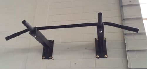 Wall Mounted Pull Up Bar Application: Endurance