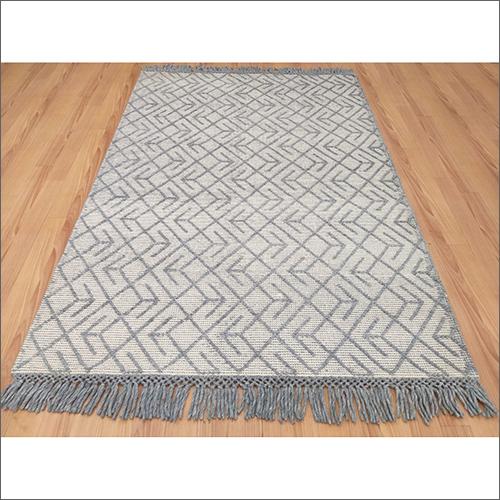 Simple Knitted  Floor Mat