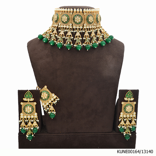 Kundan Necklace Set With Maang Tikka And Emerald Beads Meenakri Work