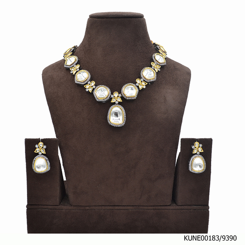 Kundan Necklace Set