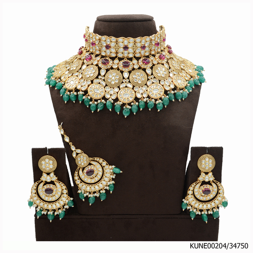 Kundan Semi Bridal Necklace Set With Maang Tikka