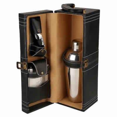 Black Leather Bar Kit With Cocktail Shaker