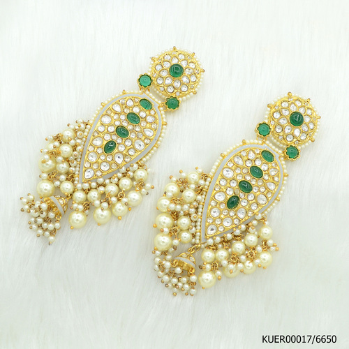 Kundan Earring With Green Colour Stone Work And Pearl Hangings