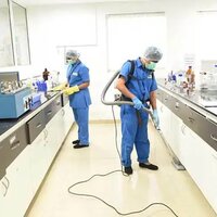 Pharmaceutical Industries Cleaning सेवाएं