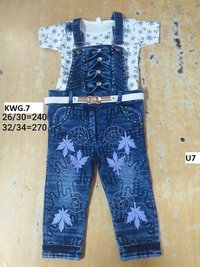 GIRLS WEAR