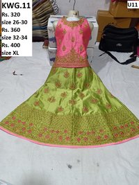GIRLS WEAR