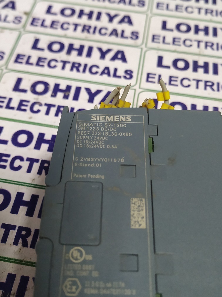 SIEMENS SIMATIC S7 1200 6ES7 223-1BL30-0XB0 DIGITAL AUSGABE MODULE