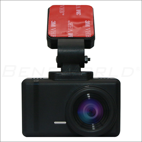 2.36 Inch LCD Dash Camera With Magnet Design