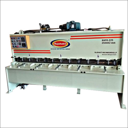 White Semi-Automatic Hydraulic Fix Angle Shearing Machine