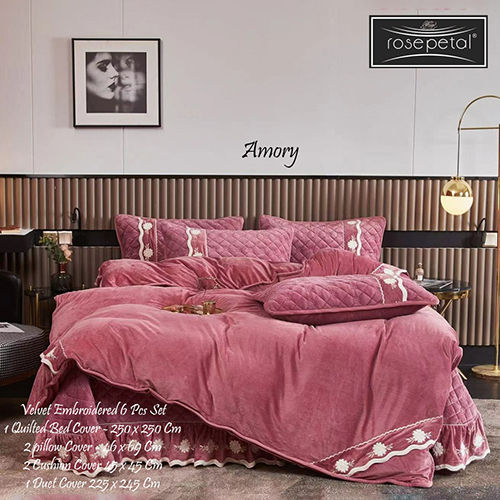 Velvet Embroidered Duvet Set Size: Full