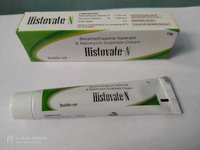 Histovait-n - Cream Formulation With Betamethasone Valerate And Neomycin Sulphate, White Color, Alcohol-free, Suitable For All Ages, Ideal For Normal Skin