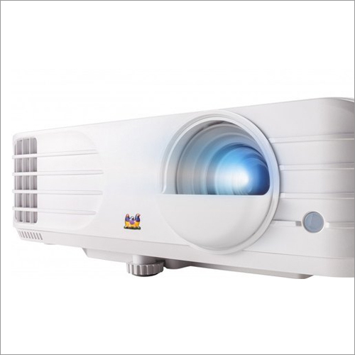 VIEWSONIC PX-701 Projector