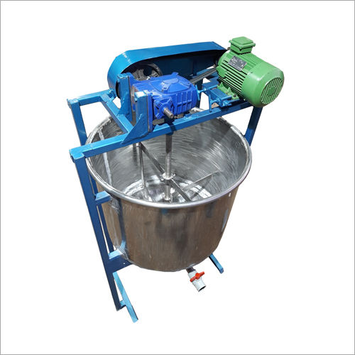 Industrial Liquid Stirrer Capacity: 600 Liter/Day