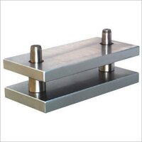 Center Pillar Die Set - M.s., 100x100 - 600x1000 Mm | Precisely Engineered For Press Tools And Customized Applications