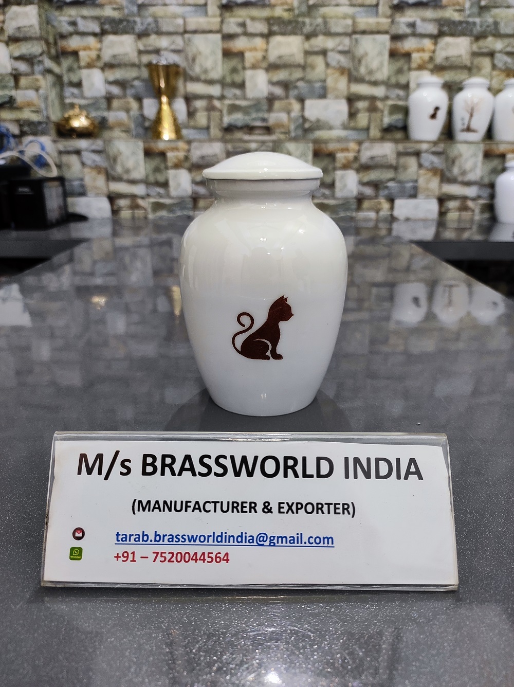 Aluminium Hand Painted Pet Paw Walking On Path Pet Cremation Urn